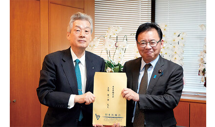 上野厚生労働大臣並びに片山財務大臣に令和8年度診療報酬改定における更なる賃上げ・物価高騰への対応を改めて要望