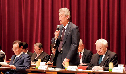 出産費用の無償化の具体化に当たっては産科医療機関の経営が担保され妊婦が安心して出産できる制度を目指すべき